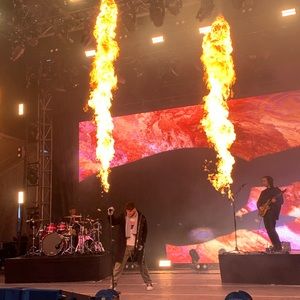 Meet your Posher, Ava